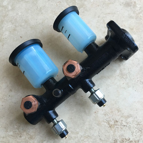 4720160030 AISIN Brake Master Cylinder, 75 FJ40, FJ55