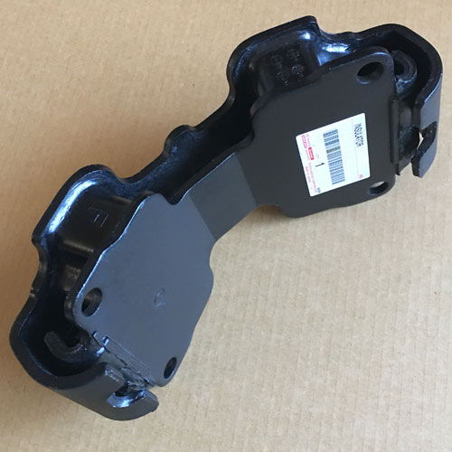 12371-61020 Motor Mount Rear OEM