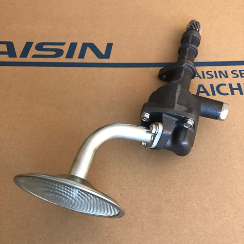 15100-47030 AISIN Oil Pump
