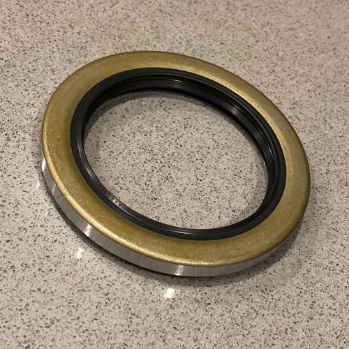 Seal, Rear Axle Hub, 80 Series Full Float Big