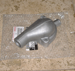 16333-60070 Top Thermostat Water Housing