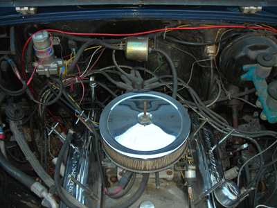 Vehicle Image: Picture of a 72 FJ40 engine