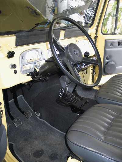 84 / 1984 Toyota Land Cruiser FJ40